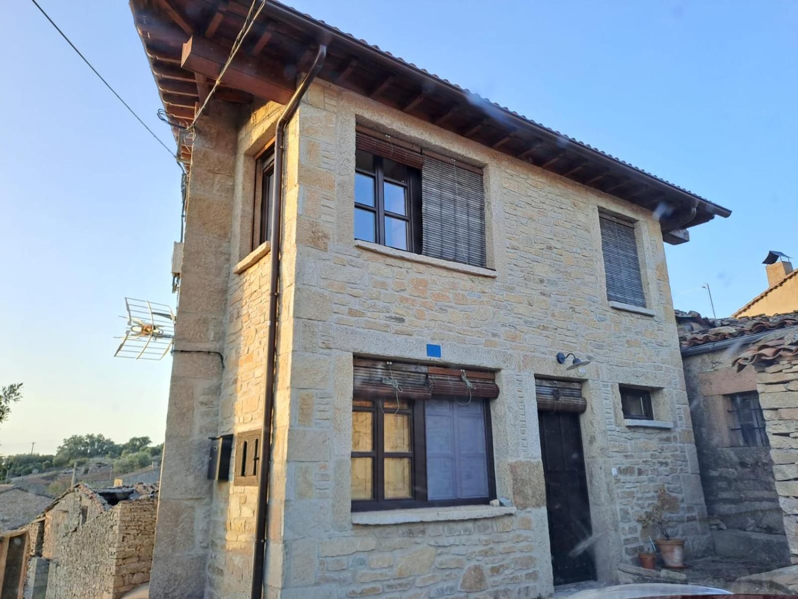 Fornillos de Fermoselle Geoda Fornillos -Refugio En Los Arribes Del Duero מראה חיצוני תמונה